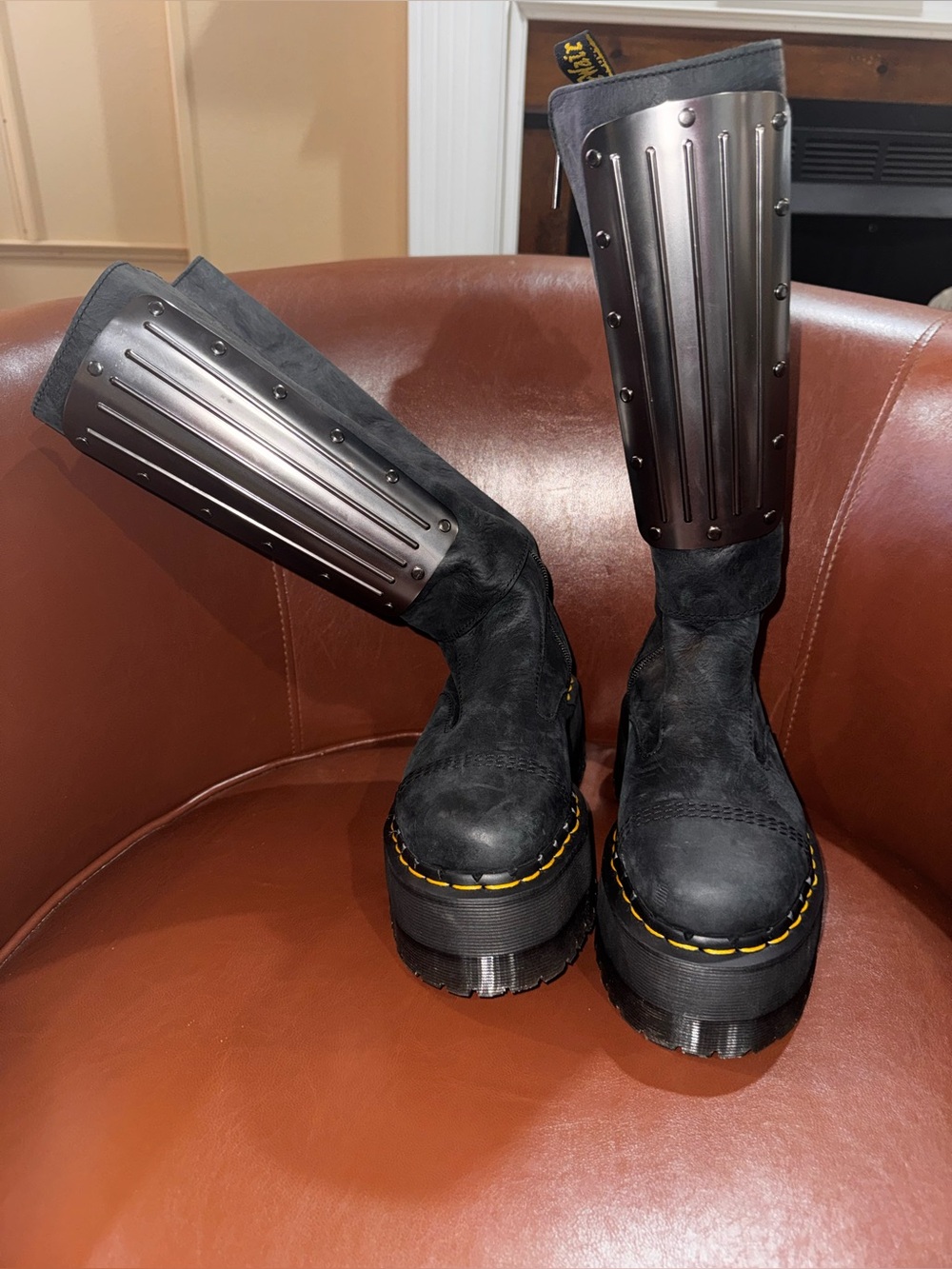 Dr. Martens Jadon Max GRD Hi Buckle Platform Boots Size 7 New Without Box - Picture 2 of 7